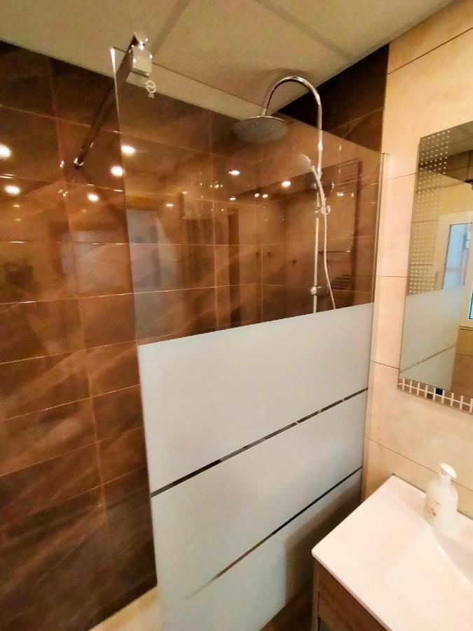 Apartament Goleta トレビエハ エクステリア 写真